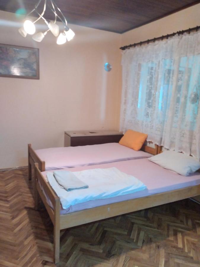 2 Haloszobas Apartman Kanjiža エクステリア 写真